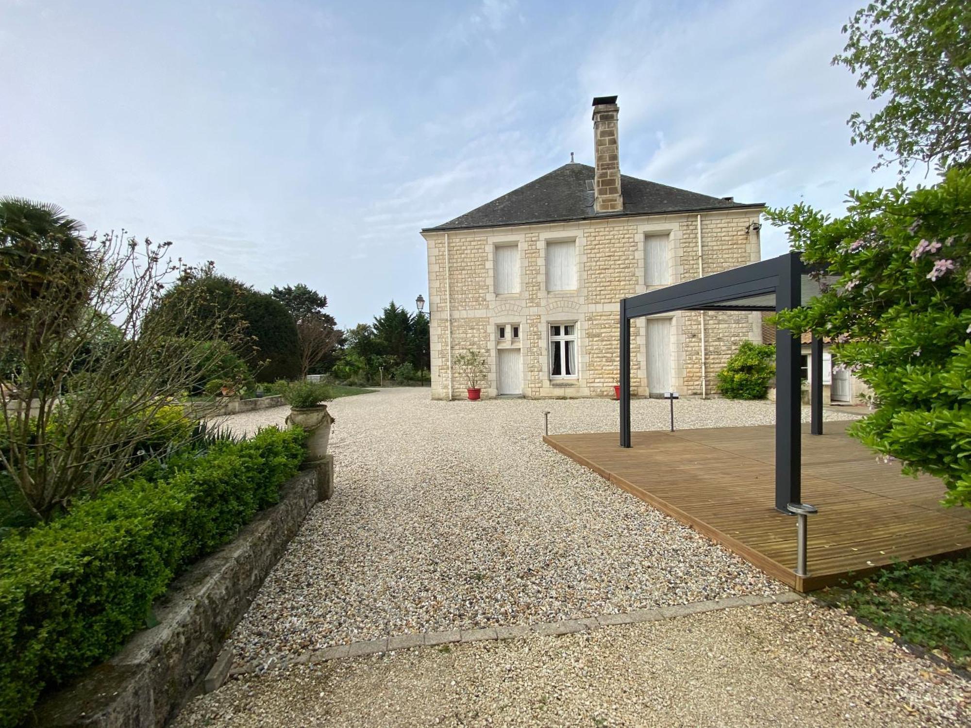 Domaine De La Perthuiserie Saint-Porchaire 외부 사진